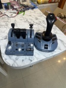 Thrustamster joystick i przepustnica  z klapami  i spojlerami  