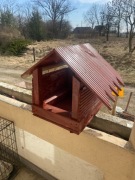 Duży karmnik dla ptaków /domek dla kota