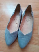 Zamszowe baleriny Caprice rozmiar 39