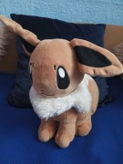 Eevee maskotka pokemon 