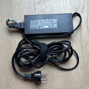 ZASILACZ ŁADOWARKA HP 150W TPN-DA03 19,5V/7,7A ORYGINAŁ 4.5x3.0mm pin KABEL