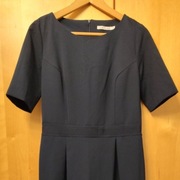 Elegancka granatowa sukienka Quiosque 36 S