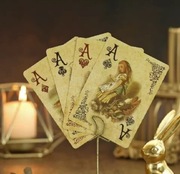 Karty do gry w stylu Vintage Alicja w krainie czarów 