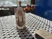 Przedwojenna maleńka stojąca porcelanowa kropielniczka 