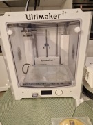 Drukarka 3D Ultimaker 2+    + Filmamenty oryginalne.