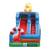 Dmuchana zjeżdżalnia