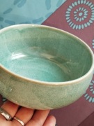 Nowa zielona ceramiczna miska 15 cm salaterka