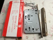 Zamek wpuszczany Jania 72 / 60 prawy - lewy 