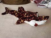 PLUSZAK ZABAWKA MASKOTKA REKIN DUŻY