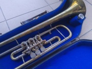 Trąbka Weltklang z futerałem