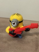Minions The Rise of Gru guitar player figurka