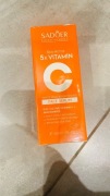 Unpacked Sadoer vitamin C serum