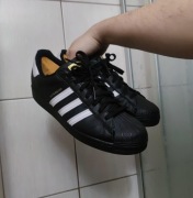 Męskie buty 45 sportowe marki Adidas model Superstar w kolorze czarnym z b
