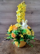 Wielkanocny stroik na stół komodę parapet z zajączkiem oraz hiacyntem 