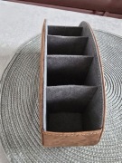 Sprzedam organizer na piloty/organizer biurowy