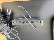 Dell D6000 z zasilaczem