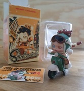 POP MART Skullpanda Laid Back Tomorrow Series - Full of Sweetness