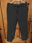 Spodnie w paski Stradivarius rozmiar 38 /M
