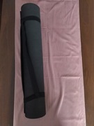 Mata do ćwiczeń czarna Gym hard