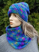 Chabrowy komplet zimowy: czapka i komin wykonane na szydełku