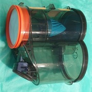 Sprzedam kpl pojemnik do odkurzacza Philips FC6725