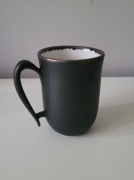 Ciepliki kubek ceramiczny 325ml czarny mat złoto ceramika polska produkcja