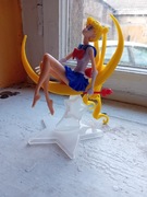 Figurka Czarodziejka z Księżyca