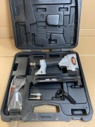 Rexon Magnesium MN9018A Pistolet gwoździarka i zszywacz pneumatyczny
