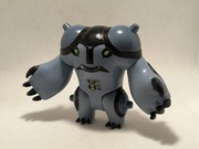 Bandai 2010 Ben 10 Cannonbolt