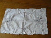 Ręcznie robiona handmade haft Richelieu serweta 47x 30 cm