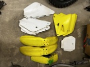 Plastiki Suzuki RM 85