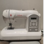 Maszyna do szycia Singer curvy 8770