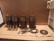 Zestaw tłoków, cylindrów, tulei Skoda 105