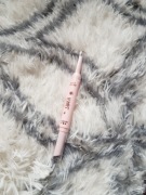 Ushas szminka i konturówka do ust 