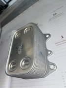 Chłodnica oleju 03L 117 021 C