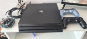 Sprzedam konsole PS 4 pro 1 TB SSD