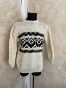 Sweter 100% wełniany