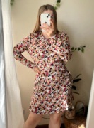 Sukienka do kolana długi rękaw kieszenie kołnierzyk & other stories kwiaty