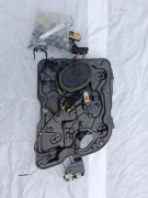 Jeep Grand Cherokee WK2 mechanizm drzwi lewy przód kierowcy