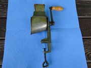 MASZYNKA DO MIELENIA ORZECHÓW KRAKOWSKIE ZAKŁ. ART.GOSP.LWOWSKA 2