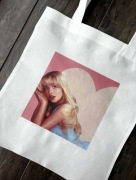 Torebka torba tote bag materiał non woven Sabrina carpenter 