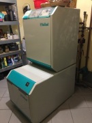 Piec gazowy Vaillant wraz z pojemnikiem na wodę