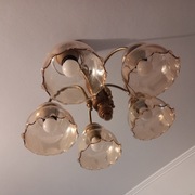 Lampa wisząca w starym stylu