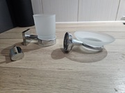 Mydelniczka kubek i wieszak łazienkowy