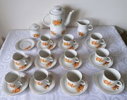 Serwis porcelanowy do kawy herbaty sygnatura "Wawel"