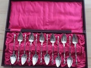 ŁYŻECZKI DO KAWY FILIŻANKI SREBRO PRÓBA 833 NIDERLANDY 1814-1906r