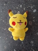 mała maskotka pikachu 11cm