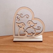 Walentynki. Drewniane serce. Serduszko statuetka
