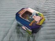 Puszka po kartach Pokemon