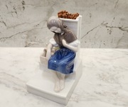 Bing & Grondahl _ Figurka Dziewczynka z zapałkami